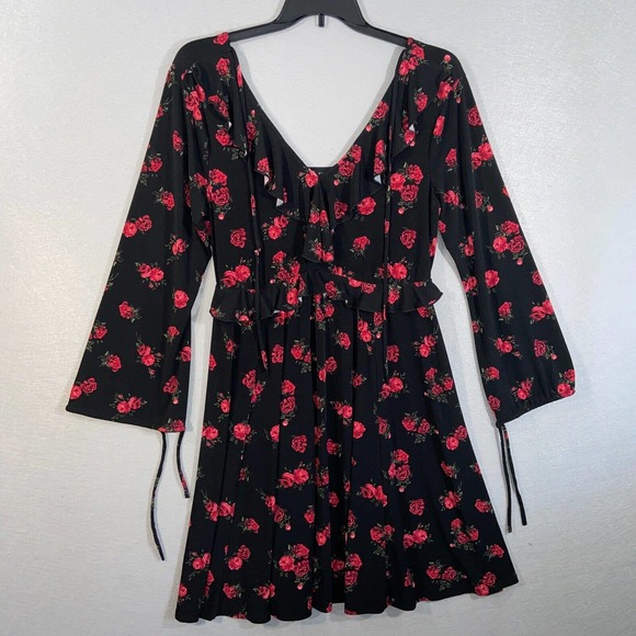 Torrid Dress Womens 0 Black Red Floral Ruffle V Neck Long Sleeve Casual - Picture 1 of 15